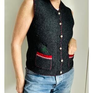 Hammerschmid Wool Vest Holiday Embroidery Gray Size Small Christmas/Winter
